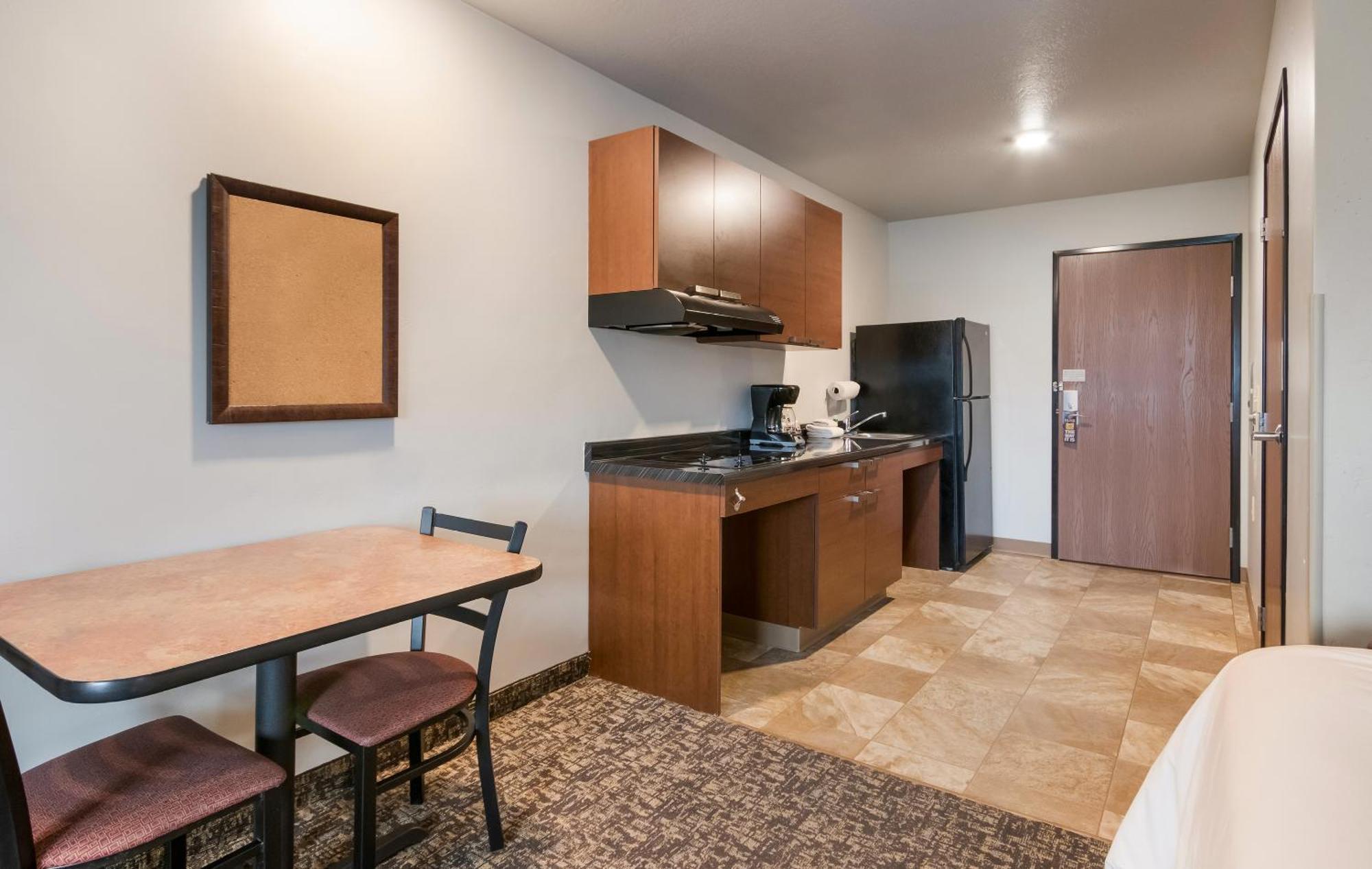 My Place Hotel-Yakima, Wa Экстерьер фото