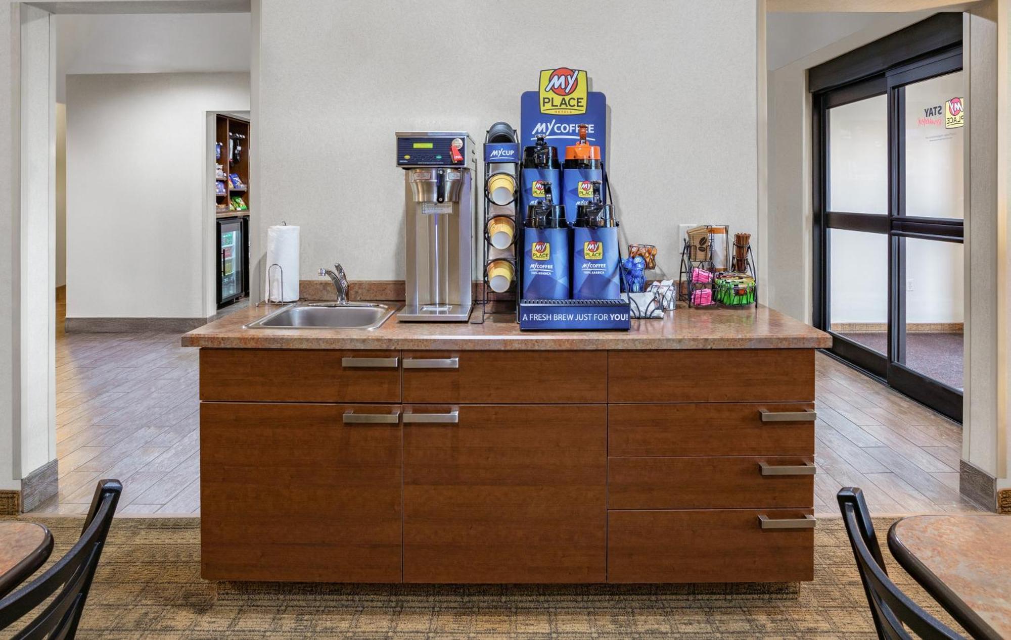 My Place Hotel-Yakima, Wa Экстерьер фото